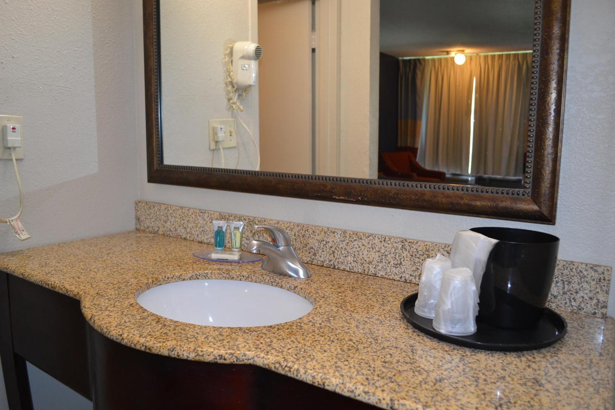 Dayspring Extended Stay Greensboro Exteriér fotografie