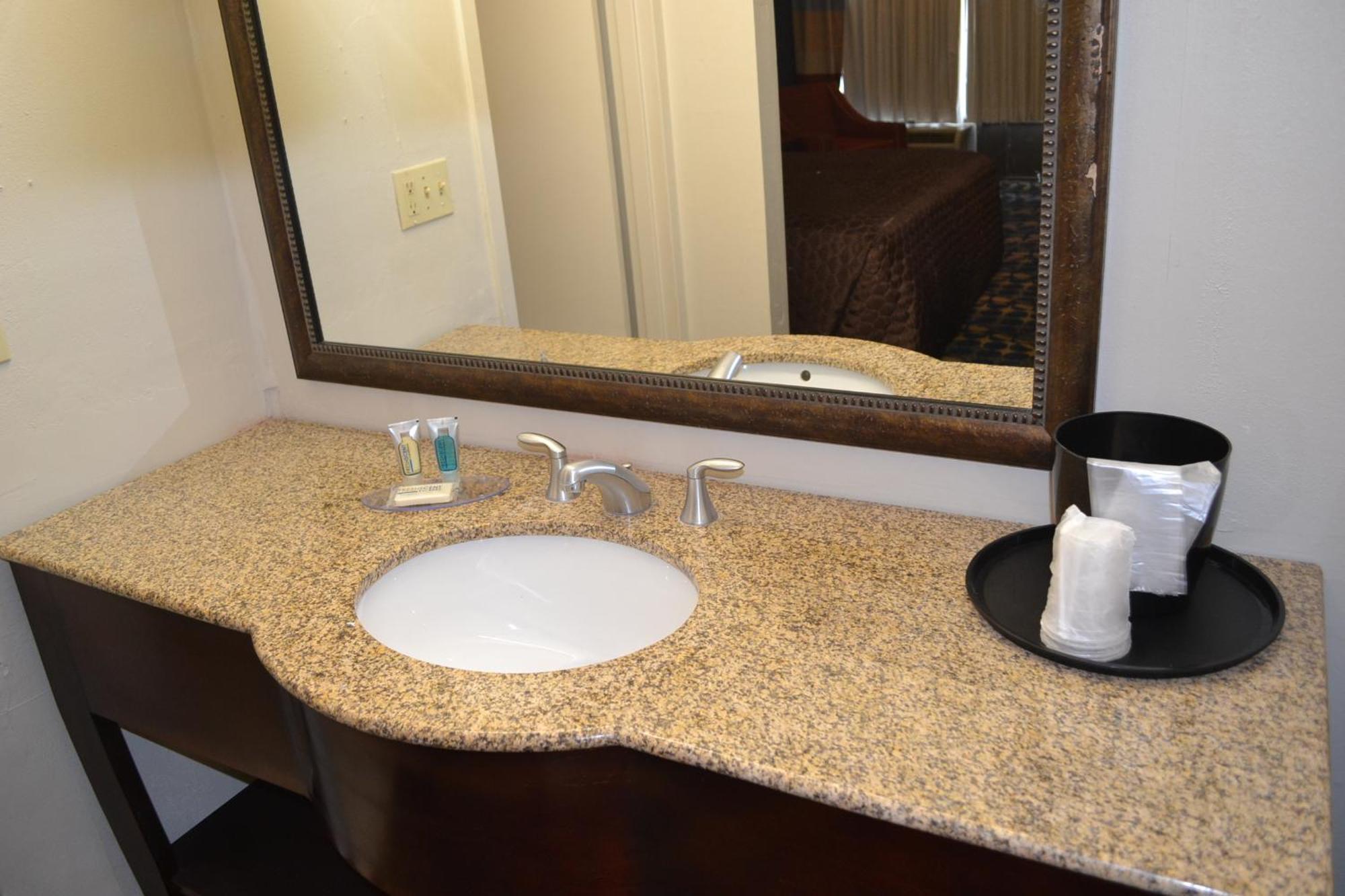 Dayspring Extended Stay Greensboro Exteriér fotografie