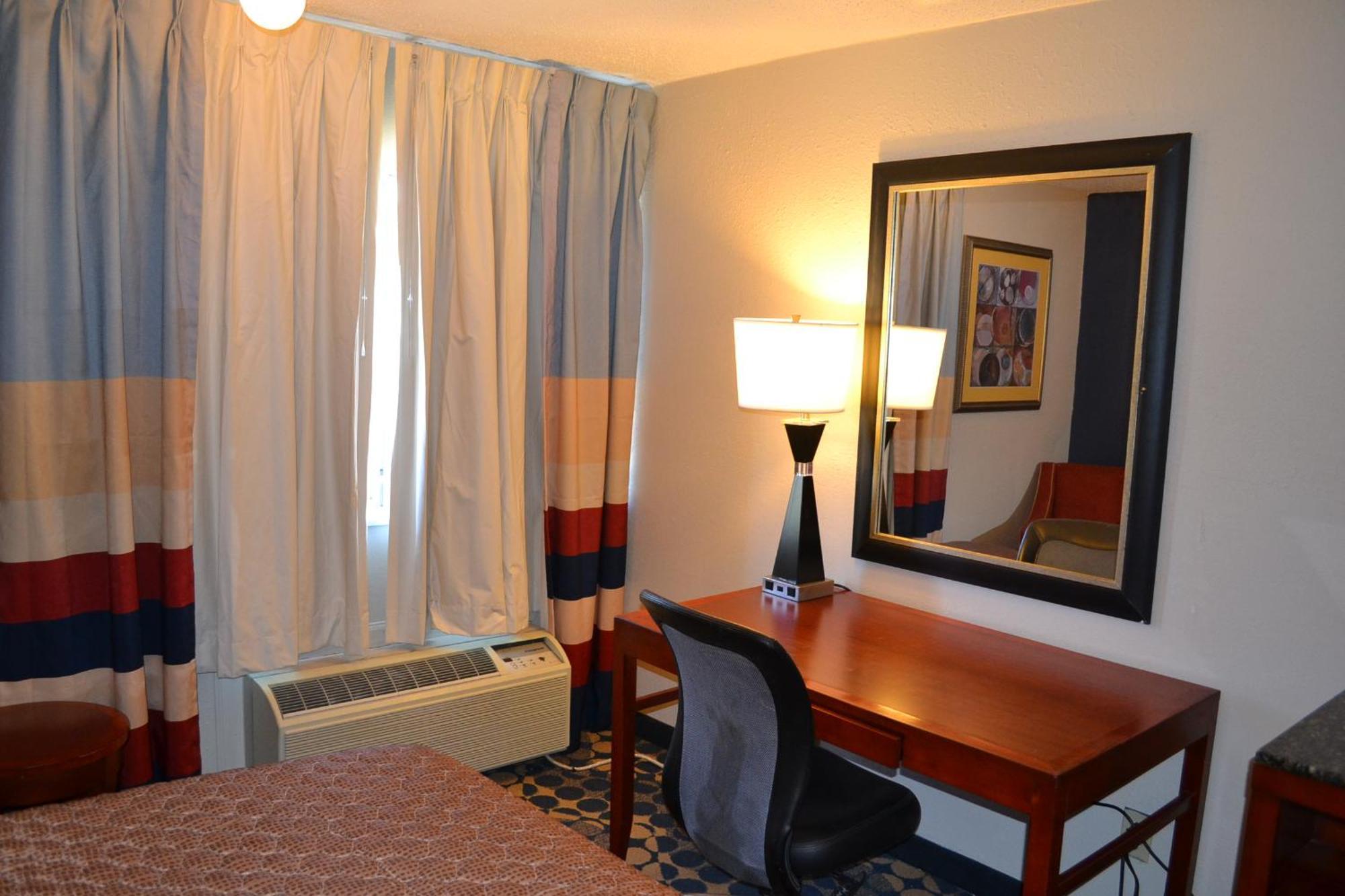 Dayspring Extended Stay Greensboro Exteriér fotografie