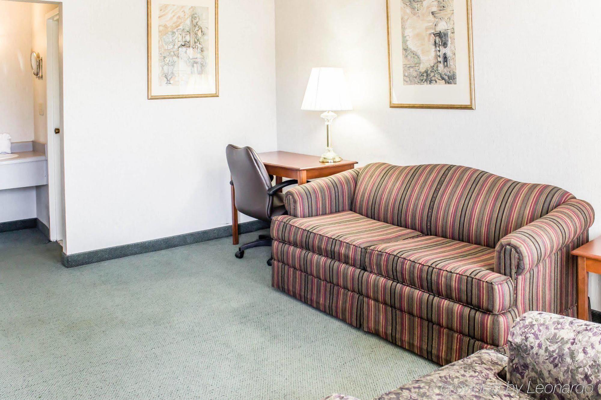 Dayspring Extended Stay Greensboro Exteriér fotografie